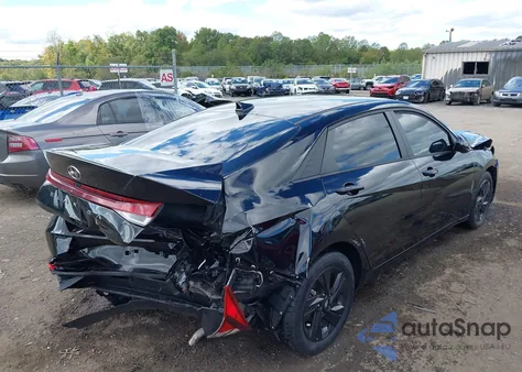 2022 Hyundai Elantra Sel from USA, damaged, VIN KMHLS4AG5NU307198